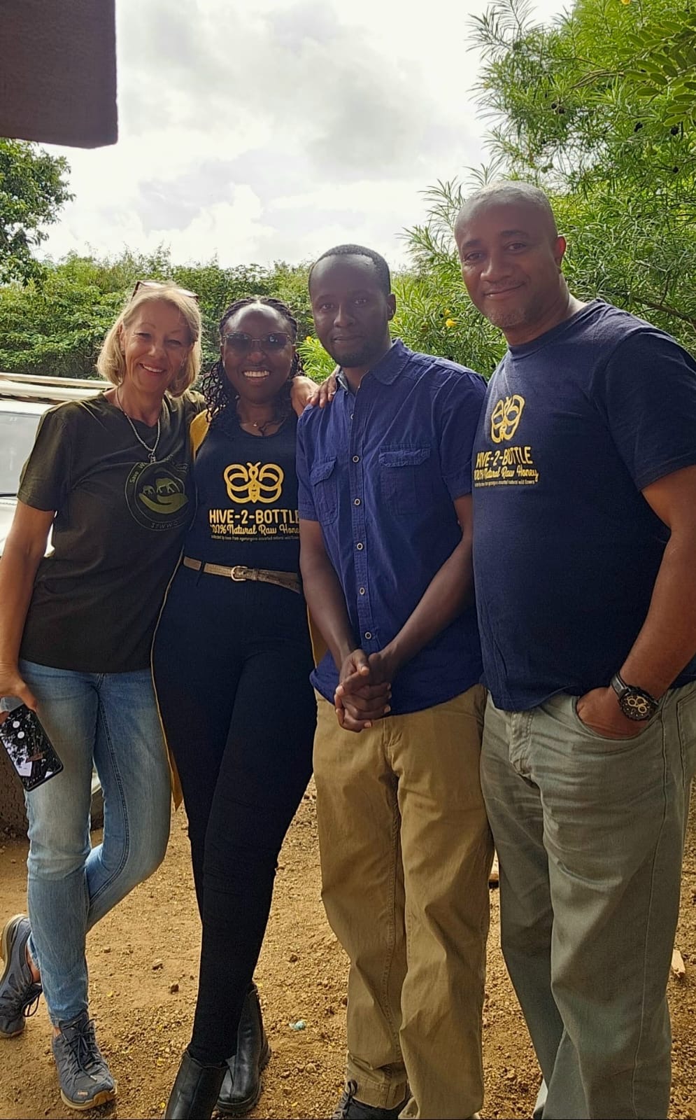 STWWC team with Hive-2-Bottle partners